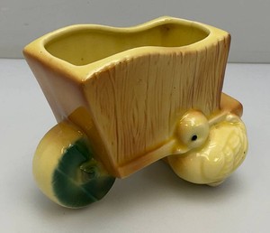 Vintage Royal Copley Duck By Wheelbarrow Planter 3 x 4 x 5 12