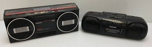 Vintage Magnavox D8040 AmFm Radio And Cassette Player (Works) &amp Panasonic XBS (Works)