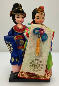 Vintage Collectible Korean Wedding Dolls Traditional Wedding Couple Figurines 10 12 Tall On Base