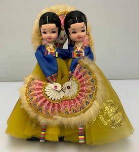 Vintage Collectible Korean Big Eyes Bradley Style Silk Dolls On Base 9 x 10