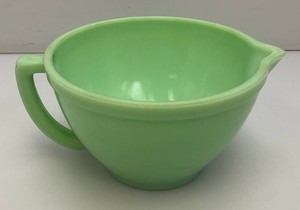 Vintage Jadeite Fire King Green Batter Mixing Bowl Ovenware 4 34 x 9 34
