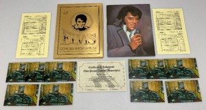 Collectible ELVIS PRESLEY 1977 Concert Photo Album 8 12 x 11 Photo Album