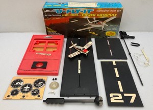 VERY COOL 1973 U-FLY-IT Instructor Pilot Set (Seems Complete)