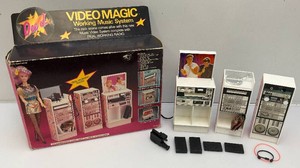 1986 Dee J Magic Working Music System AM Radio Multi Toy Corp In Original Box