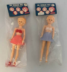1940s RARE Hard To Find 6 Tony Teen Dolls In Original Packaging (Never opened)