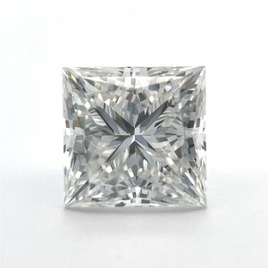 2.42 Carat Lab-Grown Princess Cut Diamond Retail Estimate $3,630  $200 Gift Certificate Included VIDEO