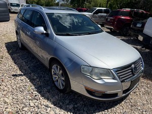 2010 Volkswagen Passat 2.0T