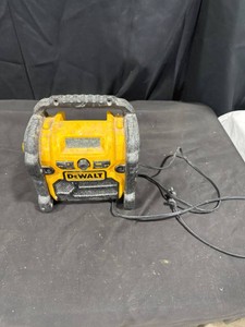 DeWalt DCR018 Work Site Radio