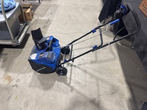 Snow Joe Electric Snow Blower