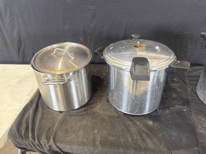 Stainless Steel Cooking Pots Lot