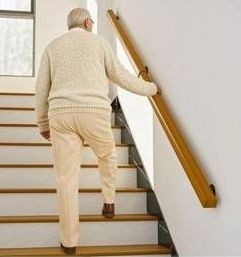 8FT Wooden Stair Railing $68.39 Retail - Brand New