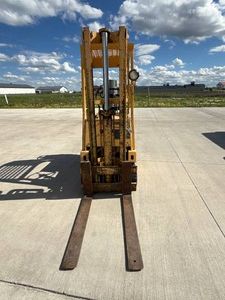 Clark 2,000 LB LPG Forklift