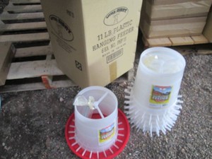 New in box Little Giant 11lb Plasti...