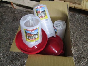 New in box Little Giant 3lb Plastic...