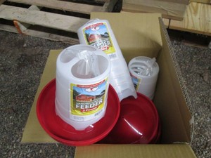 New in box Little Giant 3lb Plastic...