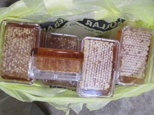 4pc lot of Raw Cut Honeycomb