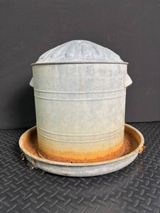 Galvanized Metal Feed Hopper With Dome Top