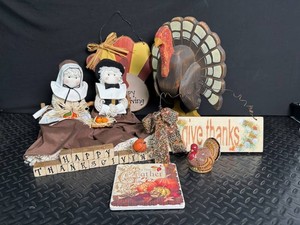 Thanksgiving Decor Mixed Lot