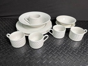 Oneida Basketweave Stoneware Dinnerware Mixed Lot
