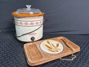 Rival Crock-Pot Slow Cooker & Wooden Serving Tray Mixed Lot
