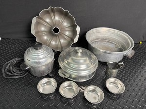Sunbeam Cookware, Nordic Ware Bundt Pan & Aluminum Kitchenware Mixed Lot