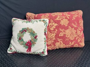 Holiday Throw Pillow Set of 2