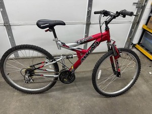 Magna Excitor 26-Inch Mens Mountain Bike