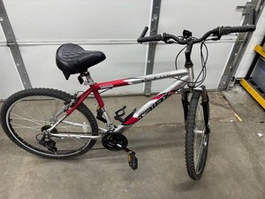 Triad VEX 3000 26 Mens Mountain Bike 21-Speed