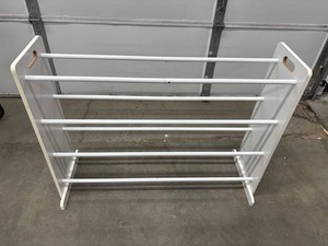 White Wooden Drying Rack With 6 Rails