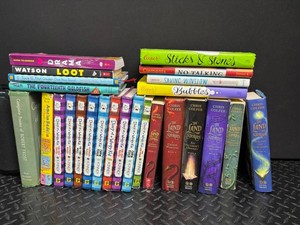 Mixed Childrens Book Lot of 25