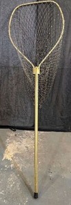 Vintage Telescoping Landing Net 4 not extended  7 extended. Net 25 x 32