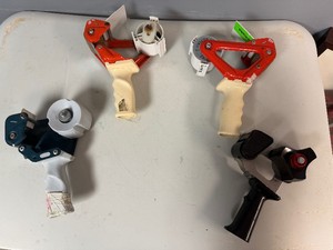 4 Tape Guns