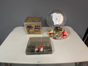 Misc. Bobbers, Lurers, Bait Oasis