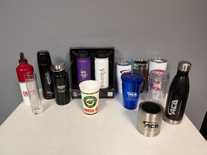 Vikings 24oz Water Bottle Set with Additional Drinkware (12 Pieces)