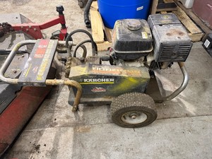 Shark Pressure Washer (Runs no hoses included)