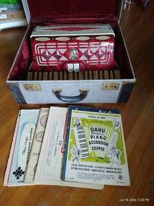 Vintage Cingolani Piano Accordian with Case & Books