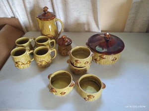 Vintage Royal Sealy Mushroom Dishes - No Chips