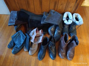 Several Pairs Ladies Size 7 Boots