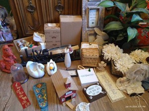 Large Decor Lot