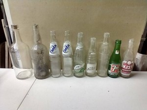 (9) Vintage Glass Bottles - Nesbitts, Kist, 7Up, Nehi, Etc.