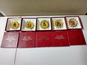 Lot of (5) Hummel Gold Christmas Ornaments