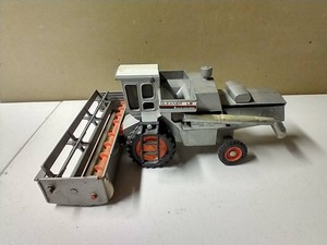 ERTL Allis-Chalmers Gleaner