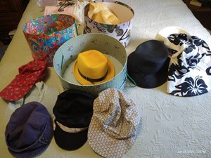 Ladies Hats with (3) Hat Boxes