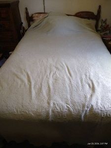 Queen Bed