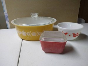Vintage Pyrex Lot