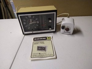 Vintage GE Clock Radio (works) & Magic Defroster