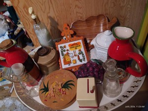 Lot of Vintage Kitchen Items & Decor
