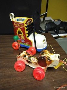 (2) Vintage Fisher Price Pull-Along Toys