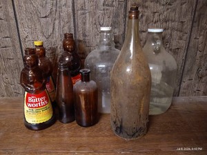 Lot of Vintage Bottles & Jugs