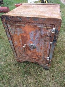 1920s Antique Cary Safe Co. Safe with Combination and Keys